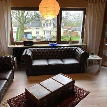 アパート Esenshamm